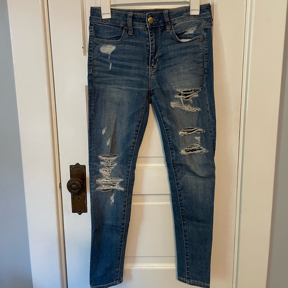 High Waisted American Eagle Jeans